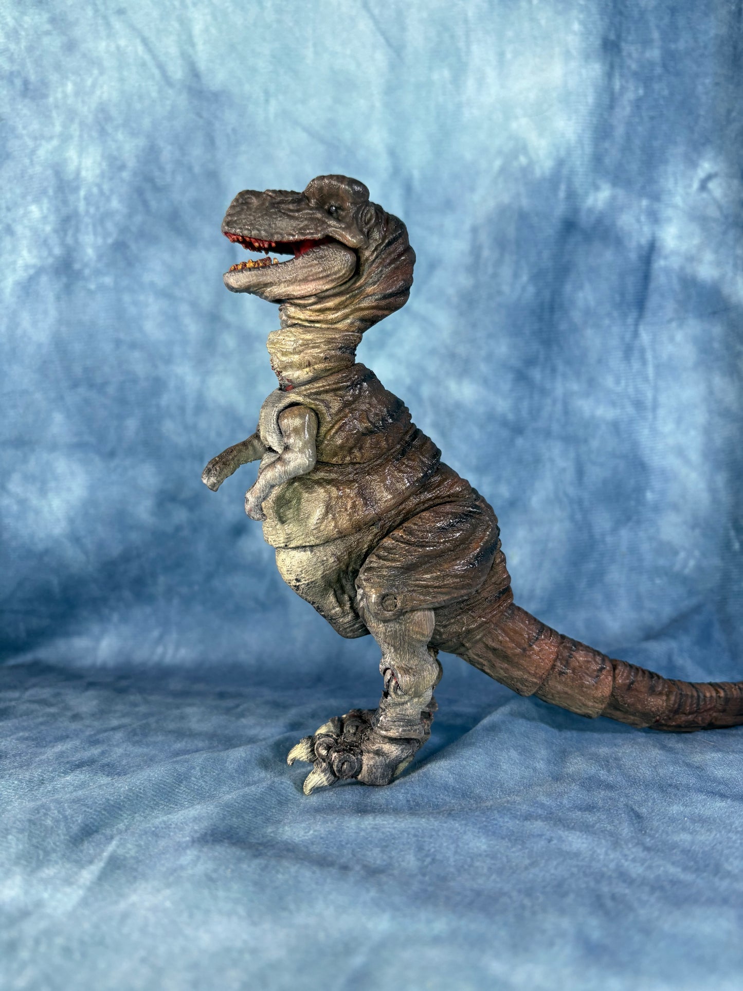 Cheesy 90s horror movie Tyrannosaurus (23 Series)