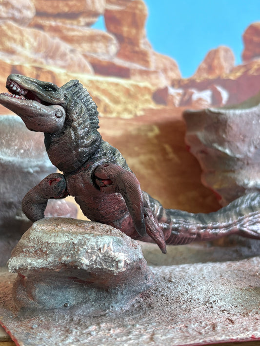 Swimming DINOSAUR (Mosasaurus) - Pint Sized Trading Figure Version
